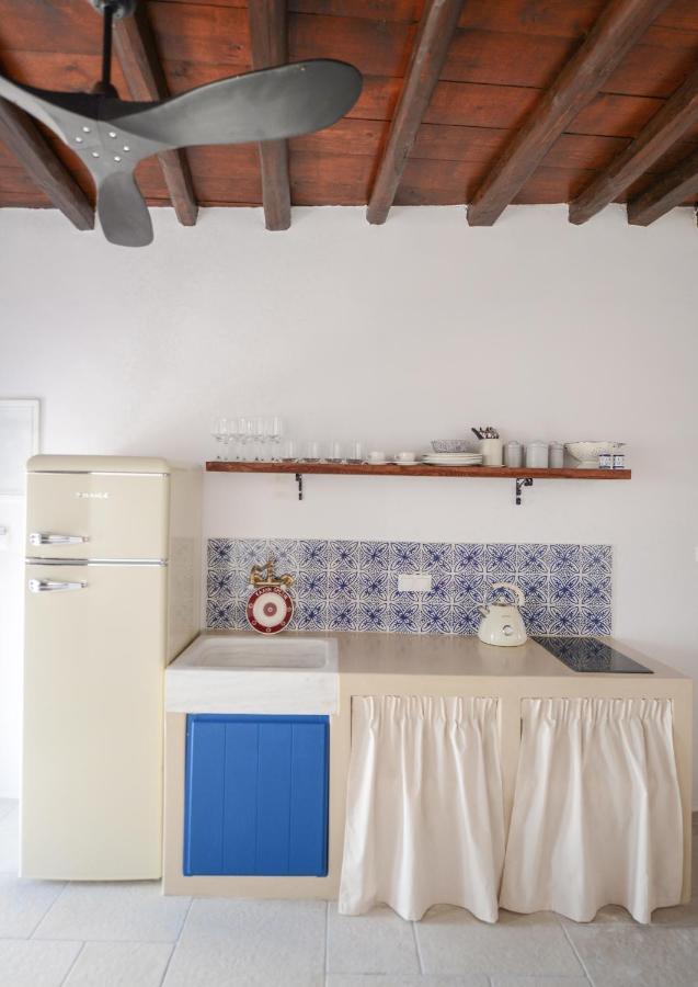 Castrum Traditional Sunset Suites Plaka  Exteriör bild