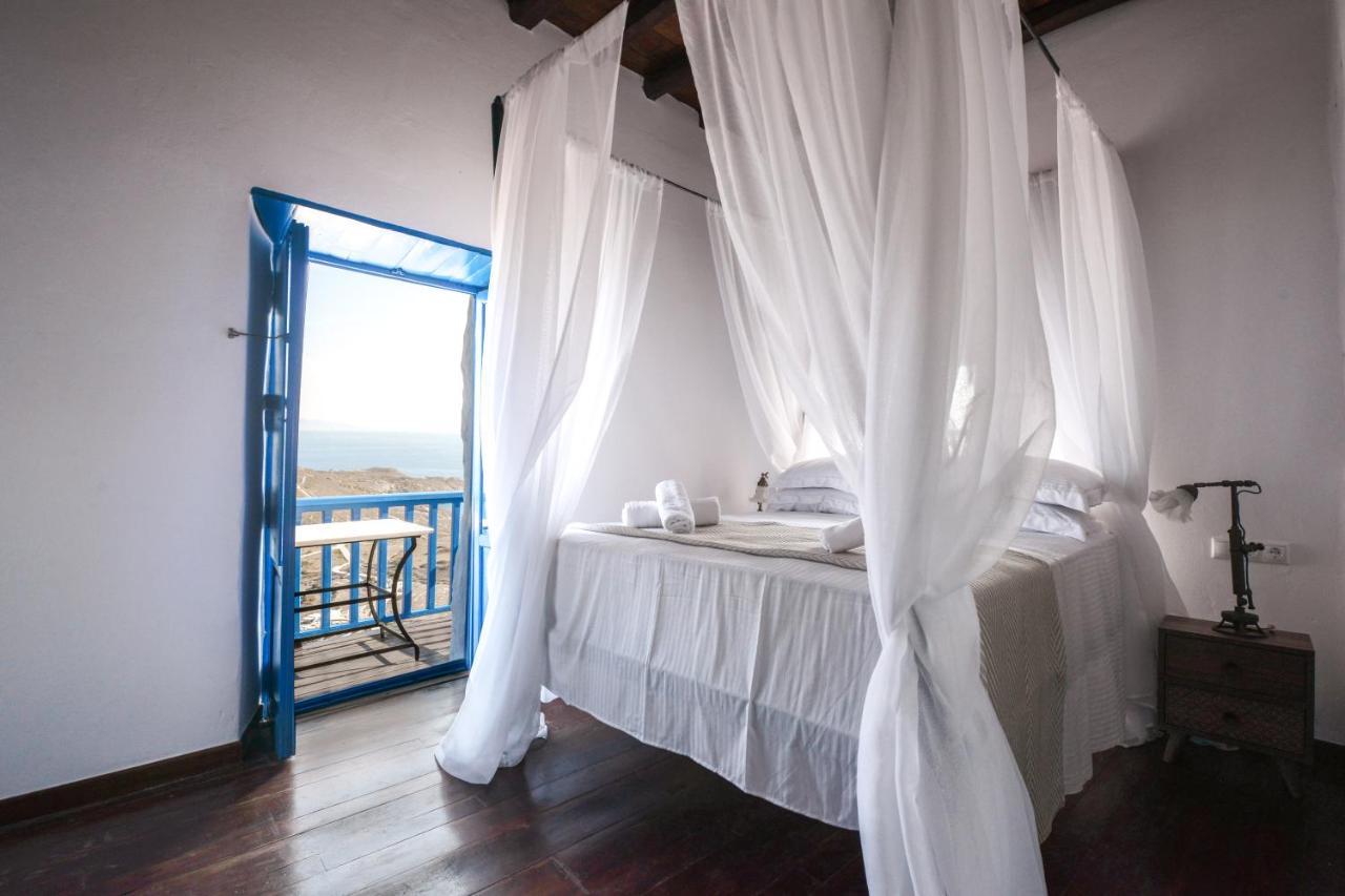 Castrum Traditional Sunset Suites Plaka  Exteriör bild