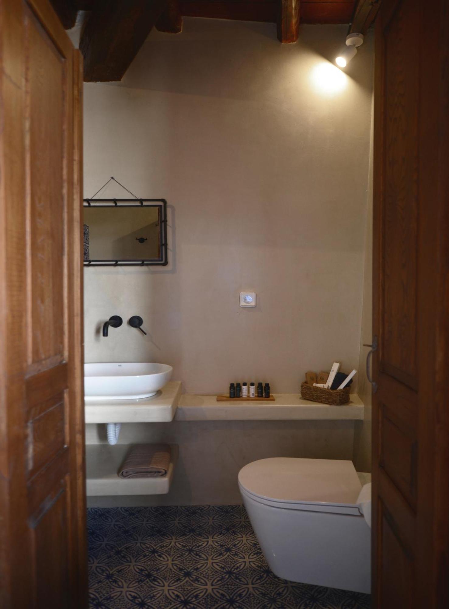 Castrum Traditional Sunset Suites Plaka  Exteriör bild