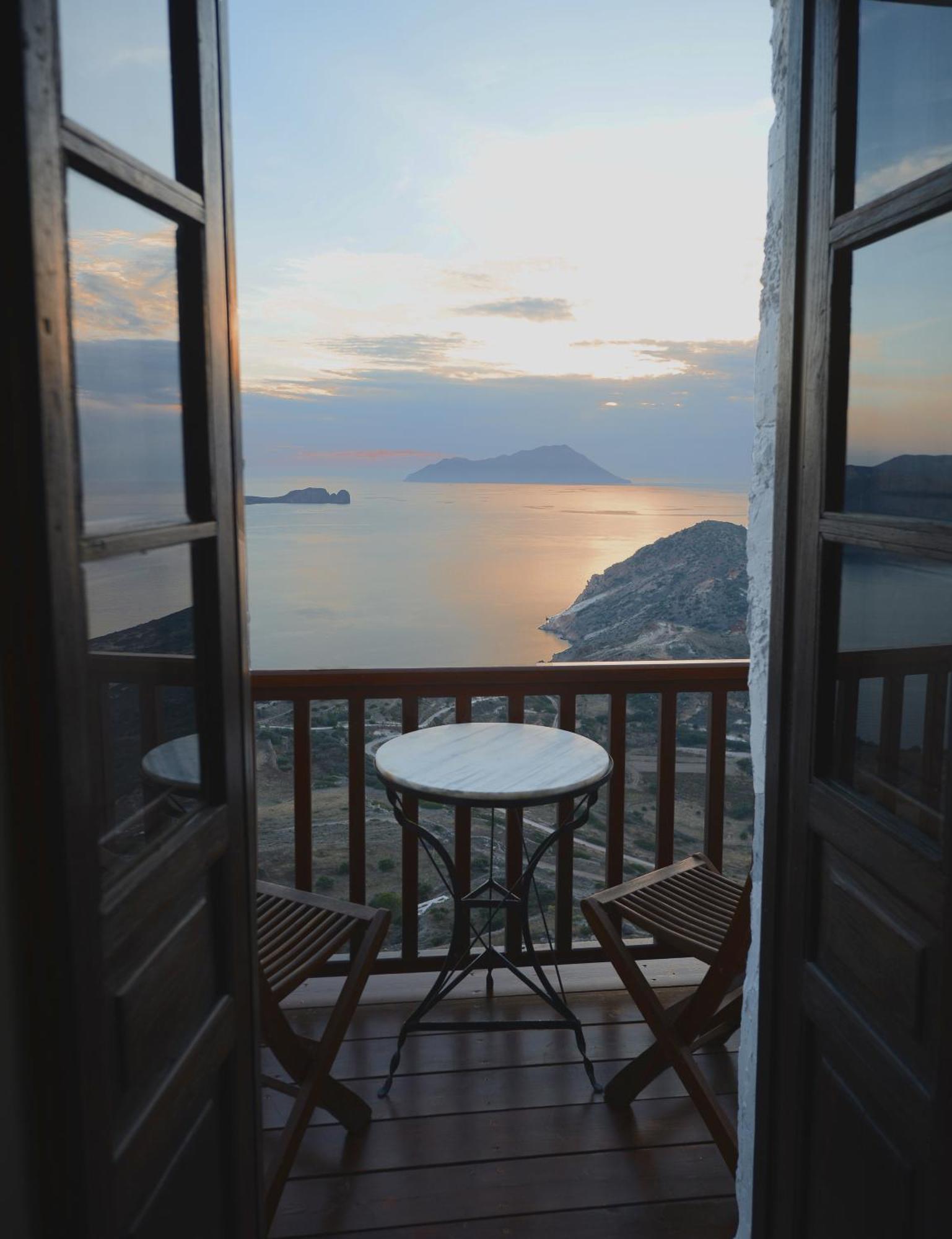 Castrum Traditional Sunset Suites Plaka  Exteriör bild